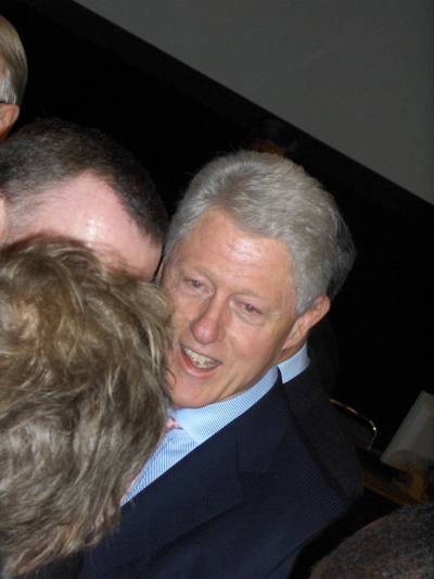Montrealin kokous huipentui Bill Clintonin puheeseen, jossa hän ilmoitti rakastavansa Kioton sopimusta. Puhe herätti suuren innostuksen, ja sen jälkeen Clinton oli ihailijoidensa piirittämä.